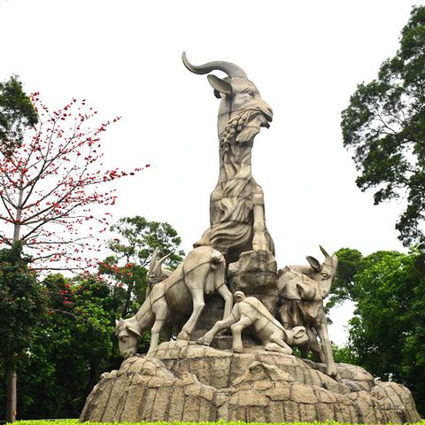 广州市越秀公园多少公顷