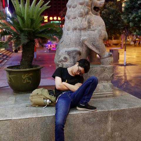 福建石狮火车站的相关长尾关键词有哪些