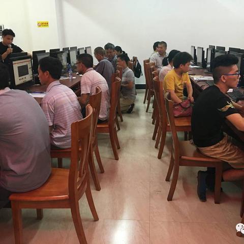 南宁市火车站怎么去横县