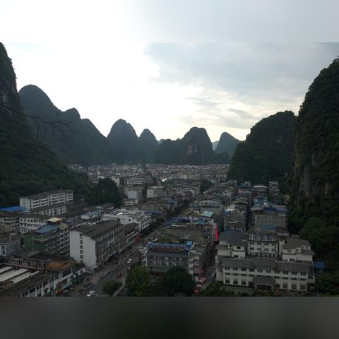 桂林高铁站属于哪个区域管辖？