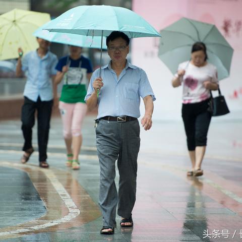 武汉市位于监利什么方位