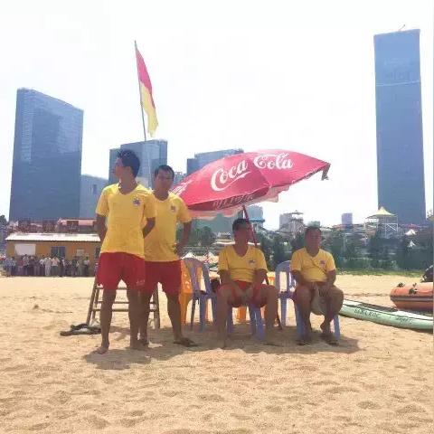 思明区附近的海滩？