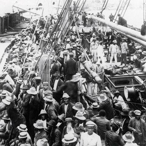 山体遇到泥石流怎么办