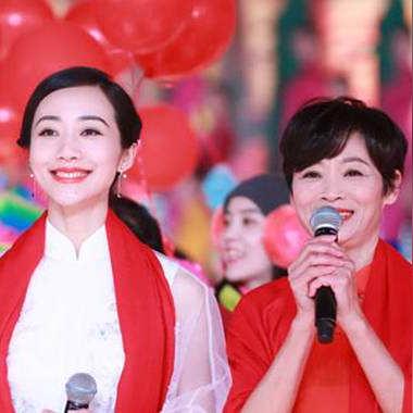 【17岁女生照片,17岁女生照片素颜】