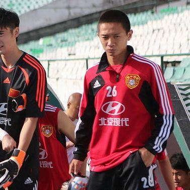 足球比赛着迷的句子的长尾关键词有什么