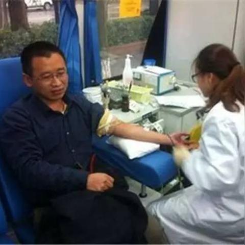 现在献血的是哪一些人？