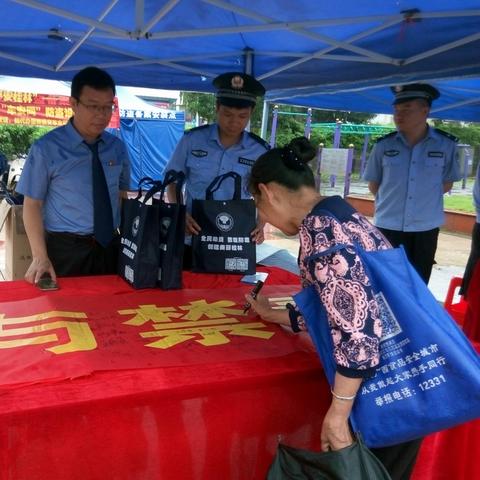 桂林叠彩工作相关长尾关键词有哪些