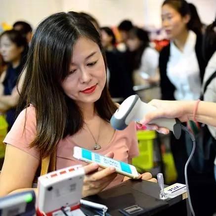 工行新加坡跨境转帐流程的相关长尾关键词有什么
