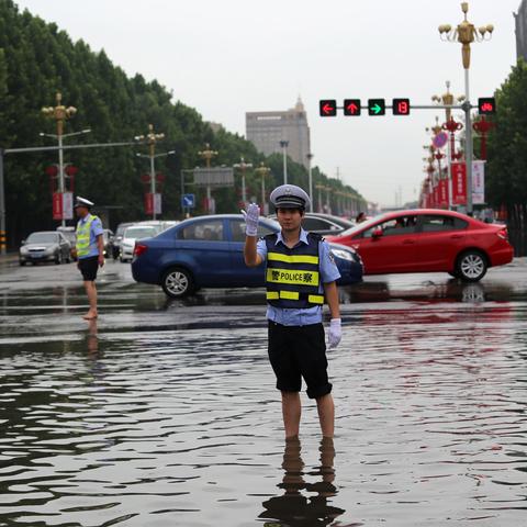临沂市文化路暴雨的长尾关键词有什么