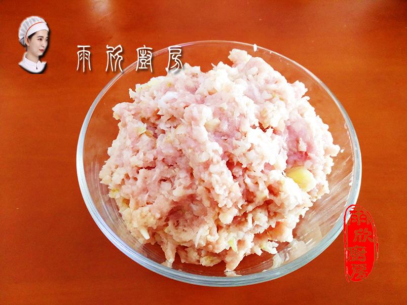 瘦肉里面加什么美食（牛肉粉可以调猪肉馅吗）