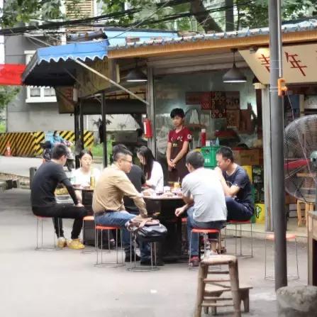 成都市铁锅炖店有哪些