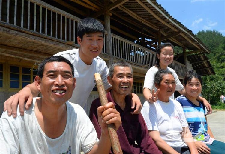 利群阳光，照亮人生，温暖心灵总仓批发-第3张图片-香烟批发平台