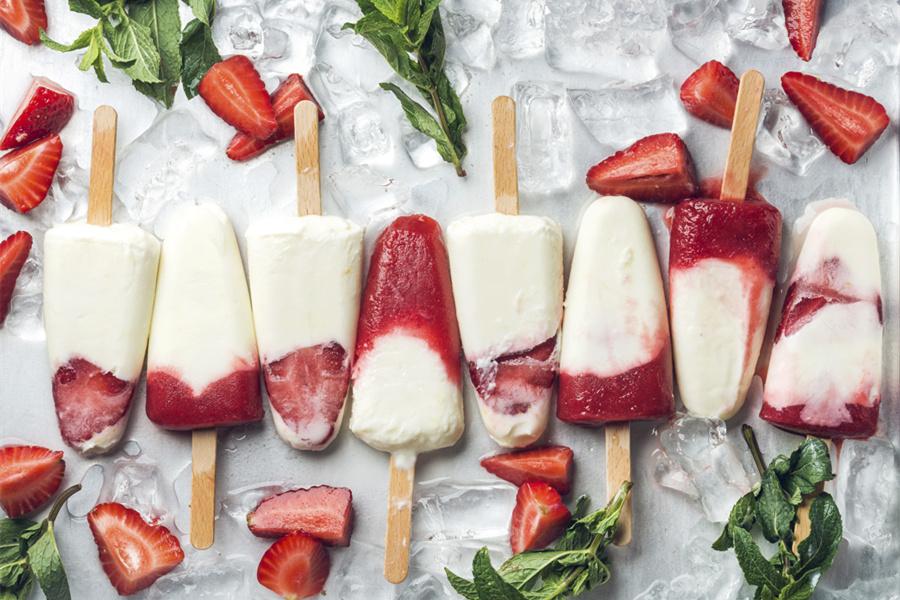 ### Irresistible Recipe for Strawberry Fool: A Delightful Dessert to Impress Your Guests