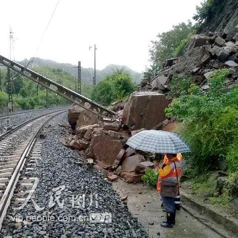 成都市13号地铁线起止的长尾关键词有什么