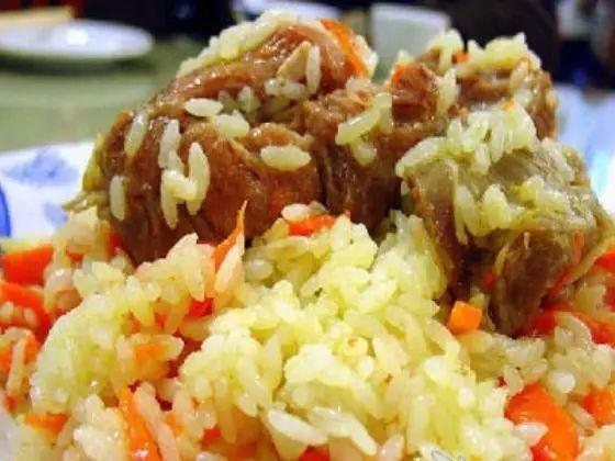 你吃过什么美食（如何用一句话形容你吃过的当地特色美食）