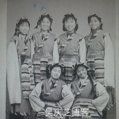 济南市戴你唱歌的地方叫什么