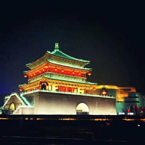 西安在古时候都叫过什么名字？都是那些朝代的都城？