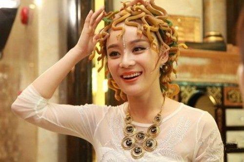 怀孕做梦梦到蛇还打死了两条，解读梦境中的象征与意义