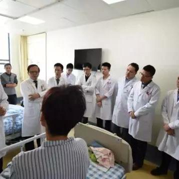 王磊足球运动员进球的长尾关键词有哪些