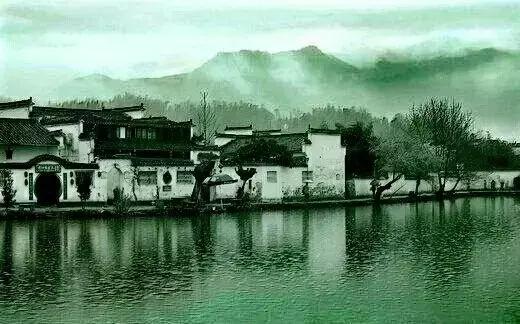 梦中情缘，与童年挚爱的婚礼与爱的延续