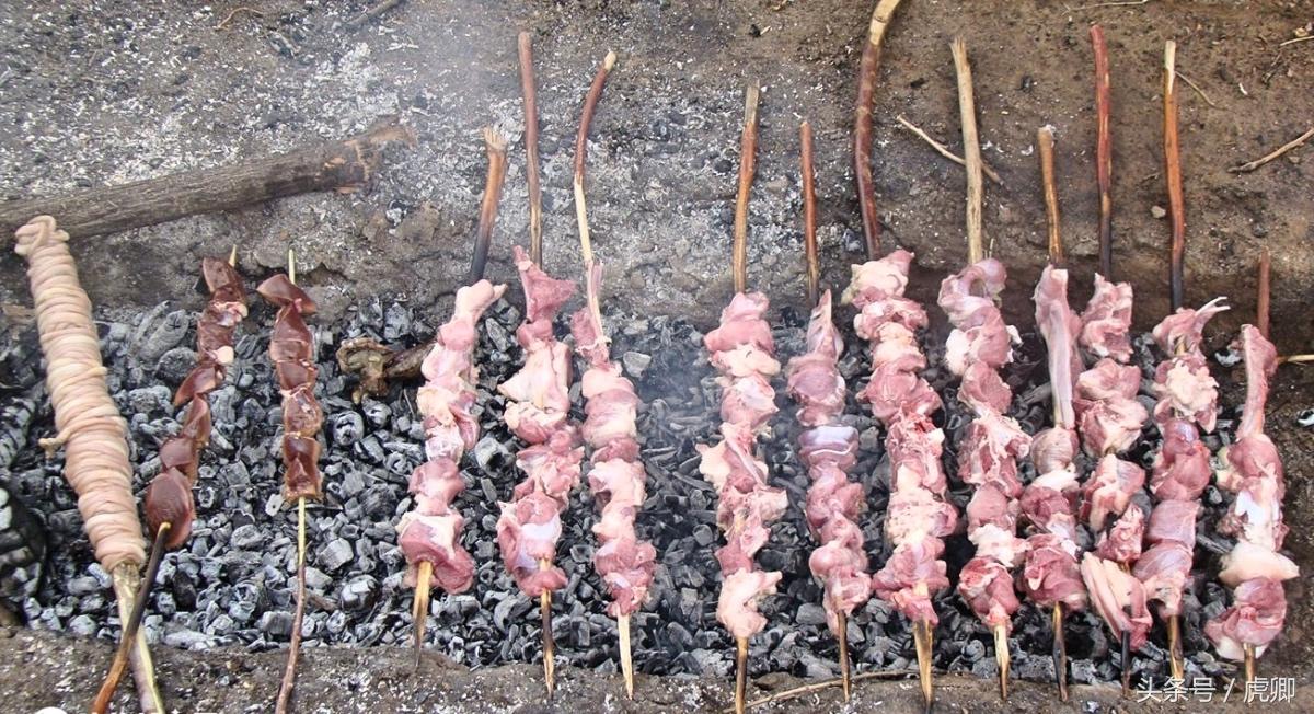 沙漠美食有什么（宁夏四天三夜自己玩）