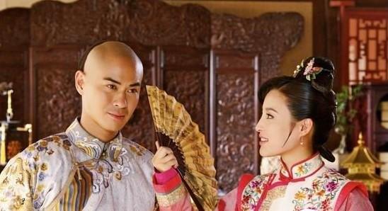 康熙龙袍(太子穿龙袍被皇帝发现会怎么样)