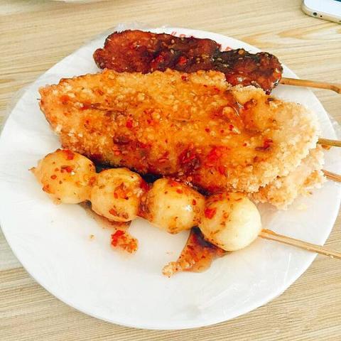 大连市有名商业街叫什么