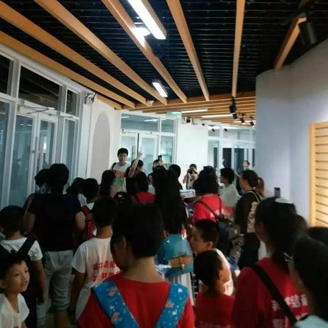石家庄市背影街拍摄的长尾关键词有哪些