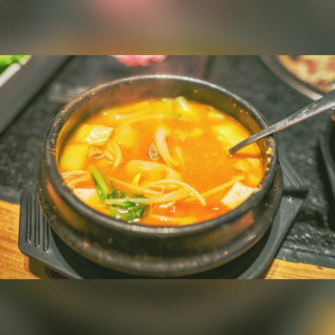 哈尔滨市常驻人口多少人