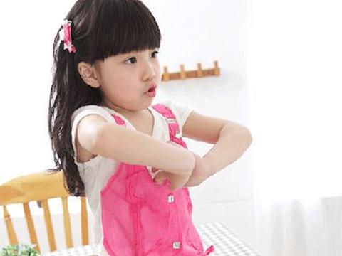 缺土女宝宝怎么起名(孙女名为焆垌好吗)