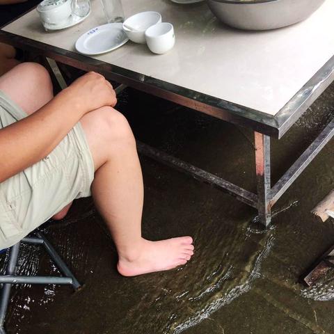乐2天气怎么删除城市