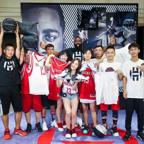 球鞋微商货源图片大全集的长尾关键词有什么