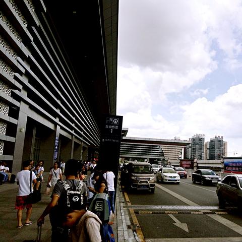 桂林高铁北站客服电话相关长尾关键词有哪些