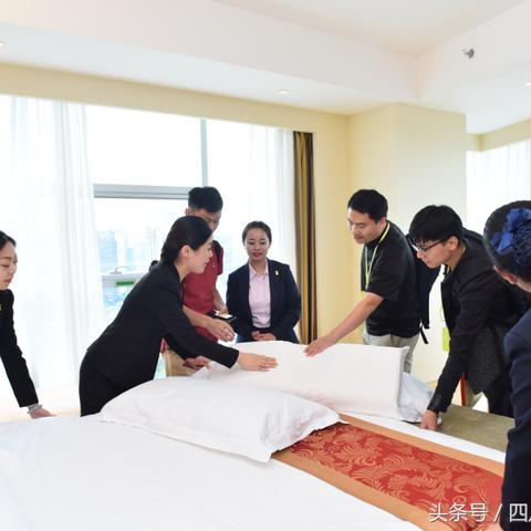 成都市印象蓉城火锅的长尾关键词有什么