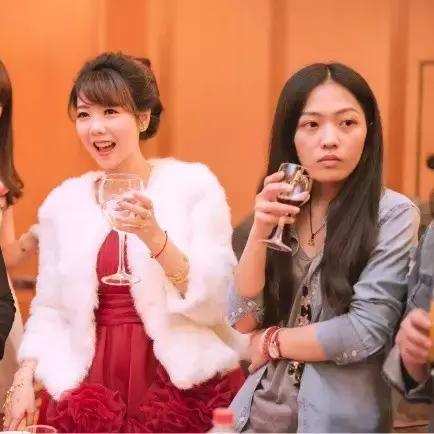 厦门敬酒服购买的相关长尾关键词有哪些