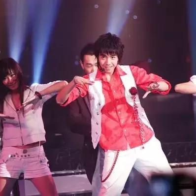 福建奇迹传媒的相关长尾关键词有哪些