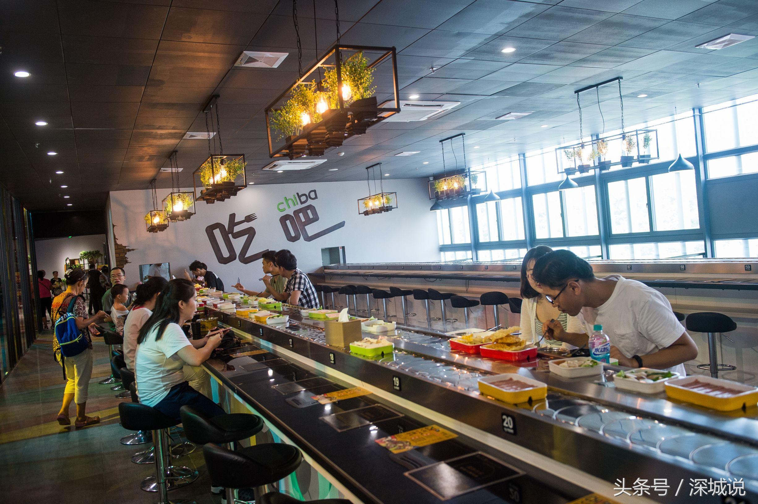 开美食会最适合带什么美食（开小吃店要做几种产品为宜）