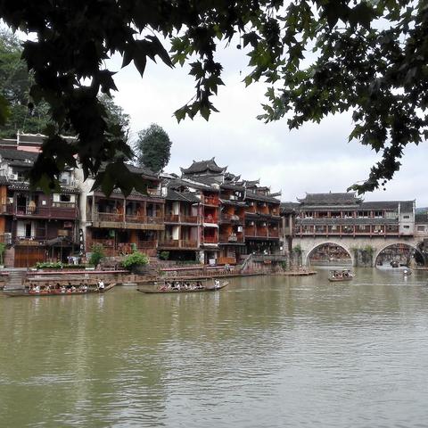 为什么桂林市桂c