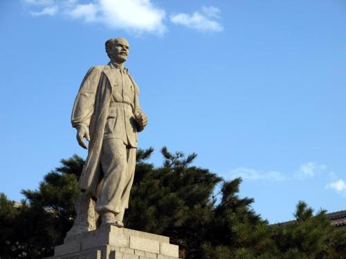 【白求恩大夫是哪国人
 /白求恩大夫是哪国人?】