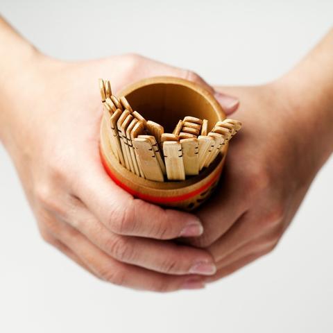 八字流盘怎么看_八字流盘怎么看子女(八字盘流年盘)