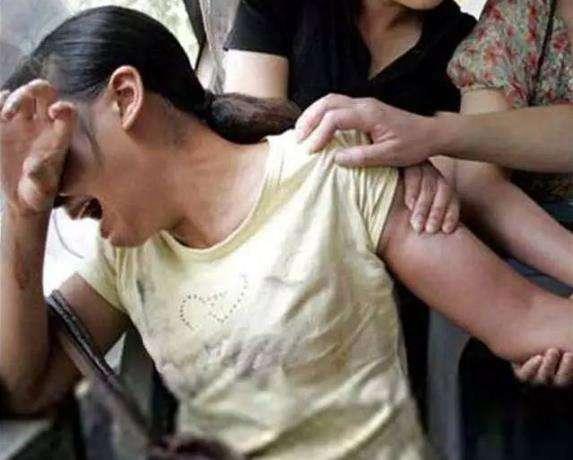 梦境的深渊，解析梦见已经死去的人在自己梦里死得很惨的深层寓意