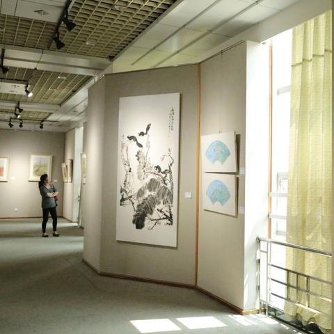 昆明市十九中附近酒店的长尾关键词有哪些