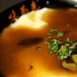 青岛市和临沂市哪个好玩