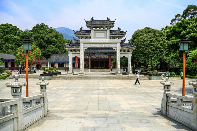 国内必去的十大旅游景点推荐