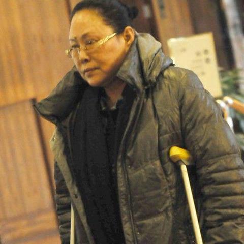 瑞士华裔足球运动员的长尾关键词有什么