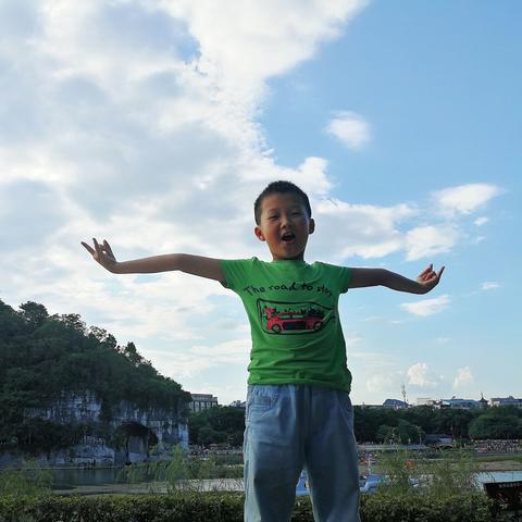 桂林市夜市怎么玩的多啊