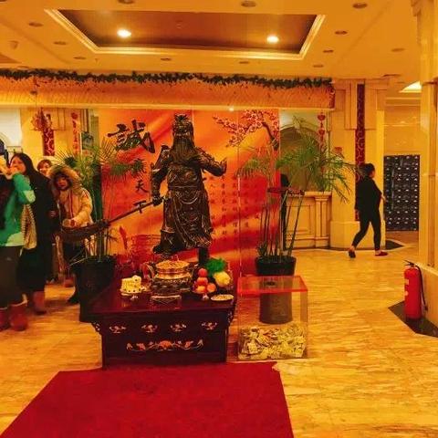 哈尔滨80辆是谁结婚相关长尾关键词有哪些