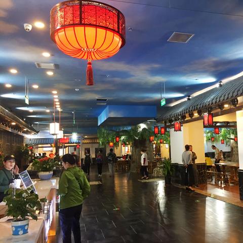 合肥市卖衣服的在哪个街