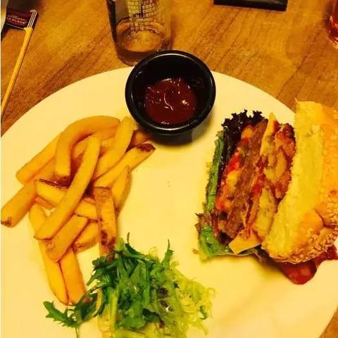 河南郑州主食吃什么