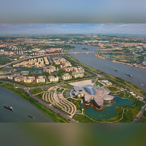 广州市每村有多少人口